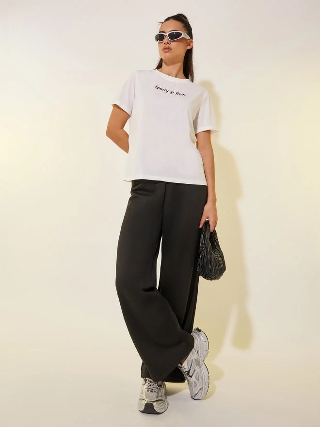 تايك تو تيشيرت دائري بطبعة شعار ستايلي